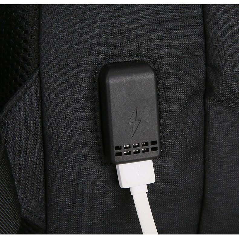 MarkRyden トラベル バックパック 15インチノートパソコン USB充電ポート 防水ファブリック素材