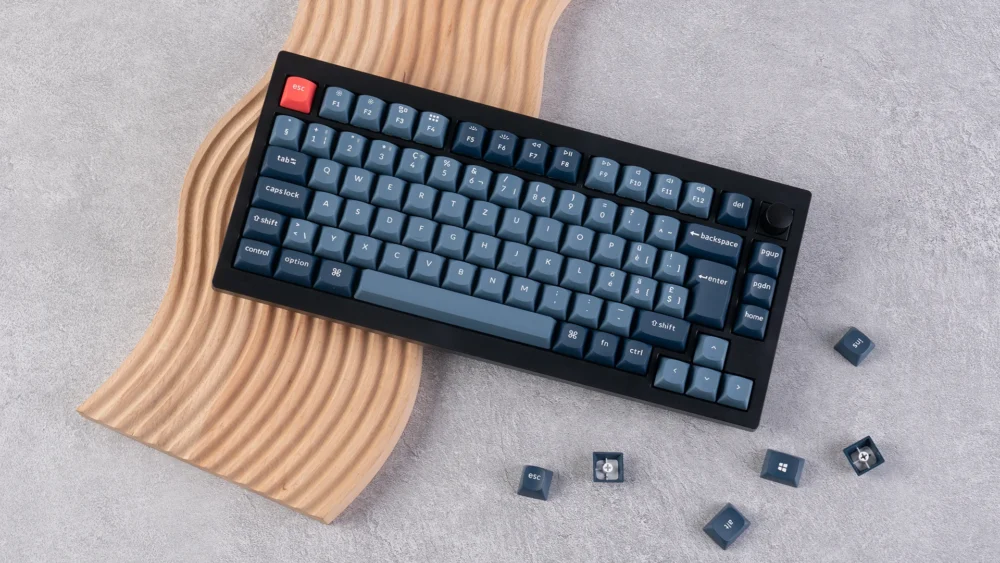 ISO ワイヤレス カスタムメカニカルキーボード (2.4Ghz/BT/RGB/ホットスワップ) - 画像 (3)